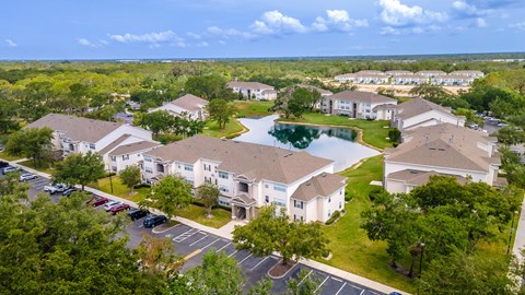 the estates at university club apartments
