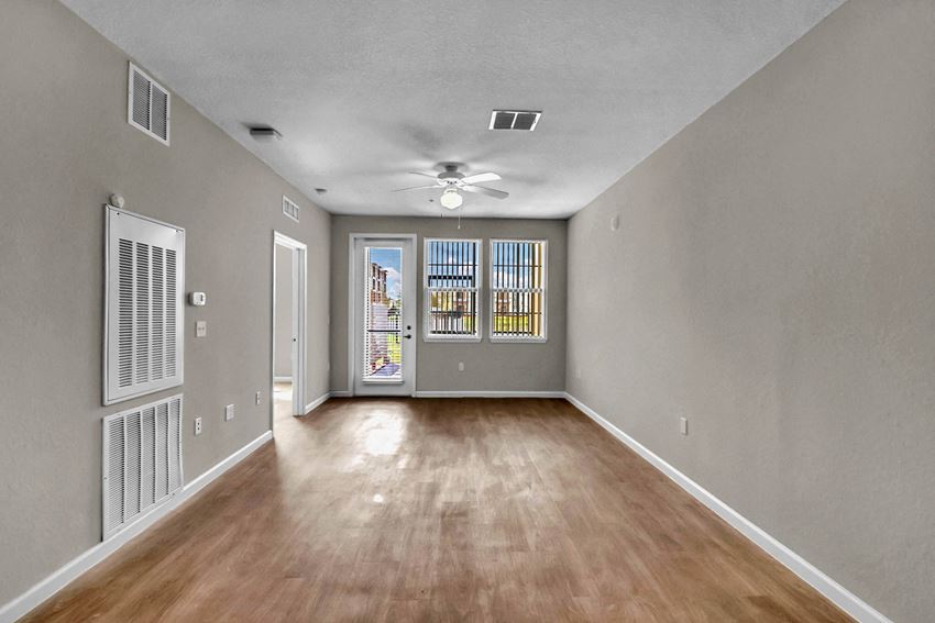 The Reserve At Clyde Morris Landings Apartments, 1381 N Clyde Morris