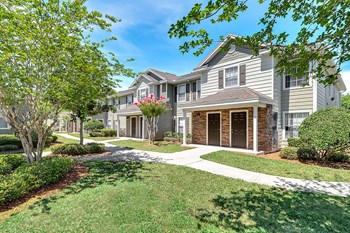 Exterior with Stacked Stone Exterior with Stacked Stone - Photo Gallery 3