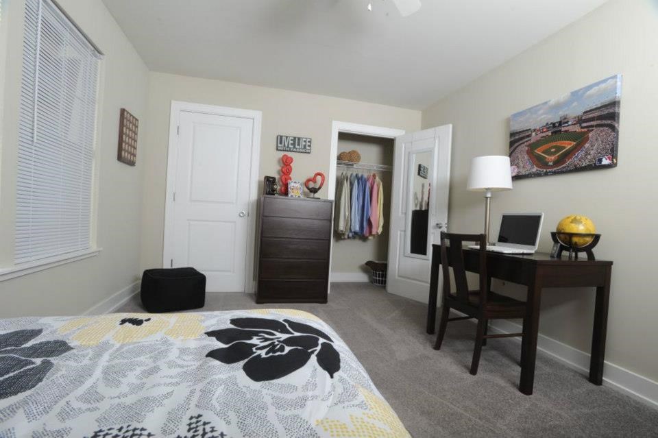 The Avenue at Lubbock Apartments, 1212 North Quaker Ave