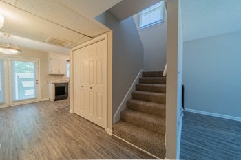 Residences at Belmont - Photo Gallery 5