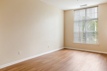 4100 Highland Glen Road 1-2 Beds Apartment for Rent - Photo Gallery 4
