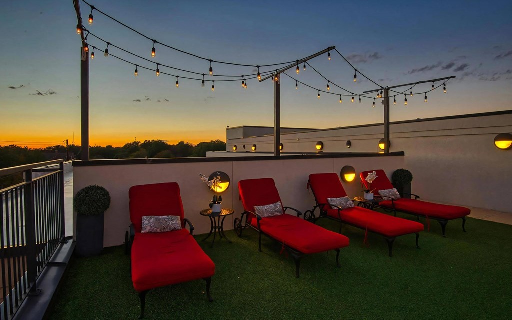 Rooftop Patio with Chaise Loungers at Sunset at 401 Oberlin, Raleigh, NC