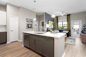777 E Stella Lane 1-3 Beds Apartment for Rent - Photo Gallery 45