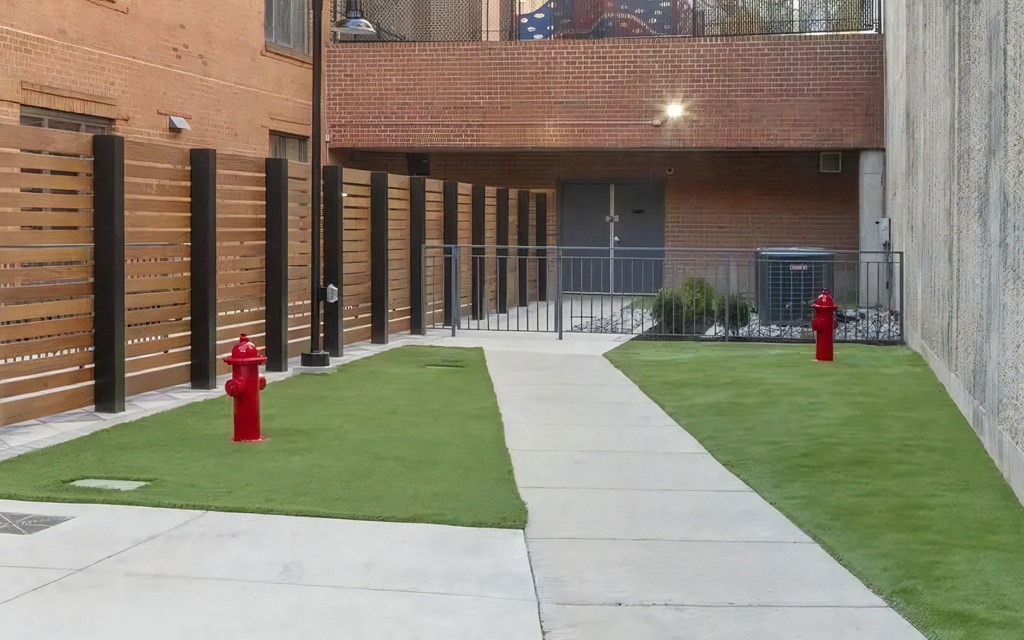 Pet Friendly Community with Pet Park