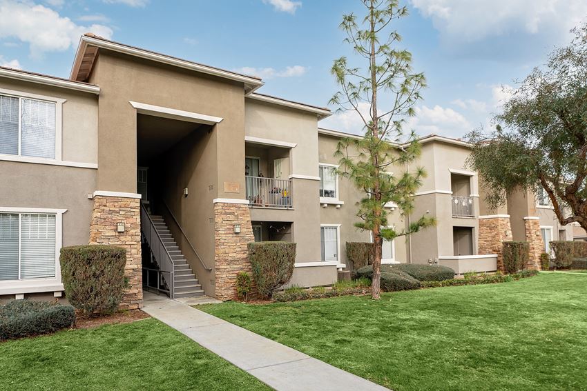 camino real apartment exterior of building - Photo Gallery
