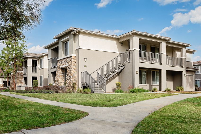 camino real apartment exterior of building - Photo Gallery