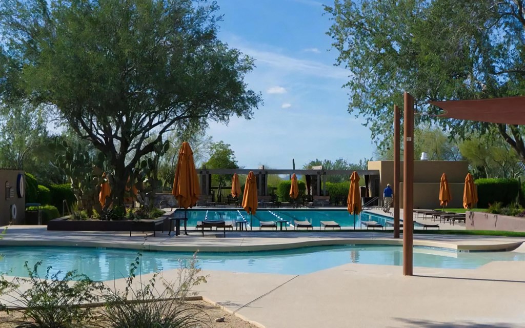 Multiple Swimming Pools