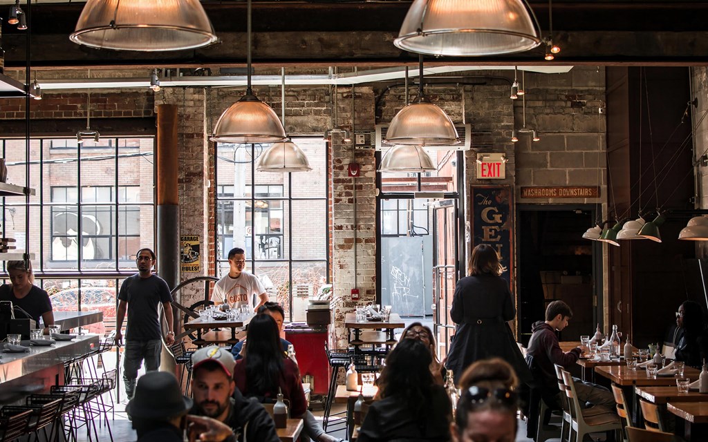 Unique Atlanta Restaurant Scene Just Steps from The Elden Galleria