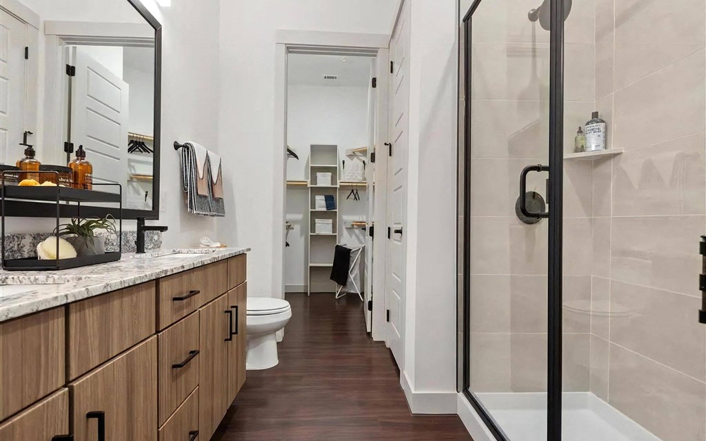 Glass Walk In Shower