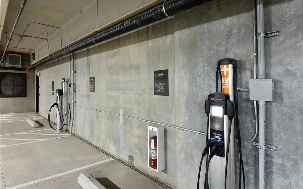 Electric Vehicle Charging Station