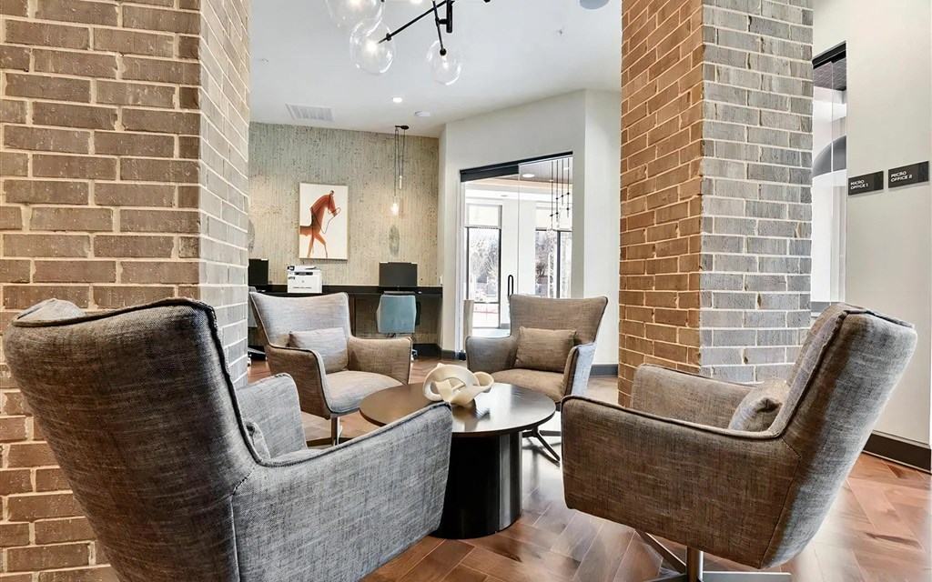 Leasing Office Lobby