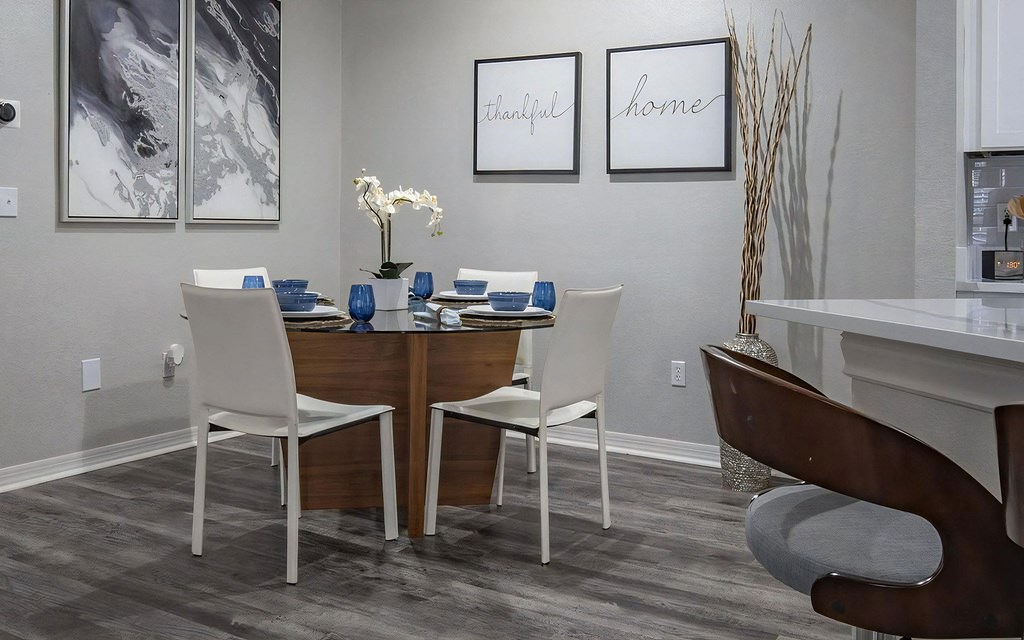 Connected Kitchen and Dining Areas