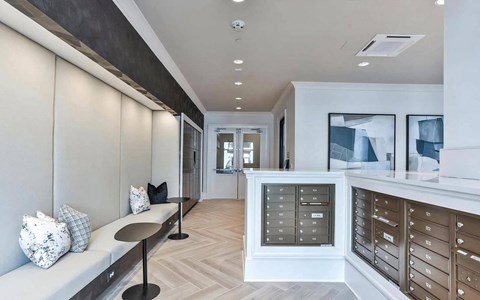 Resident Packing Receiving and Mail Room