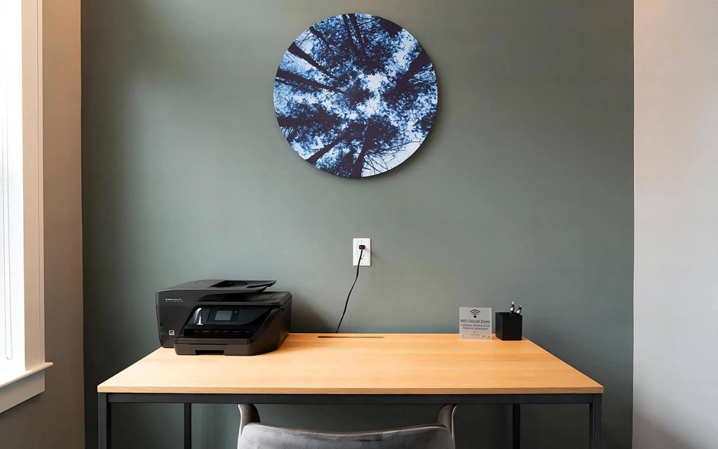 Workspace with WIFI and Printer