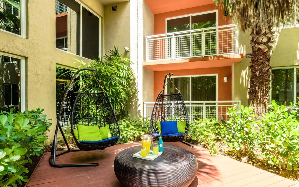 Relaxed Seating in Courtyard