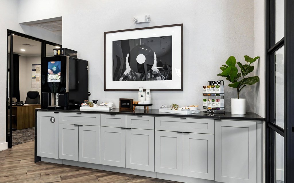Mesa Verde Coffee Leasing Center with Coffee Machine and Tea Station