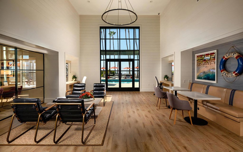 Seacrest Lobby Grand Lobby with Seating Areas Seacrest Lobby Grand Lobby with Seating Areas