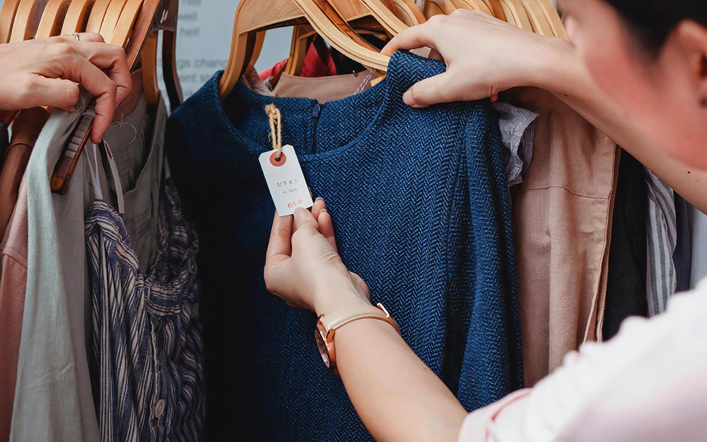 Seacrest Neighborhood Gateway Village Plaza