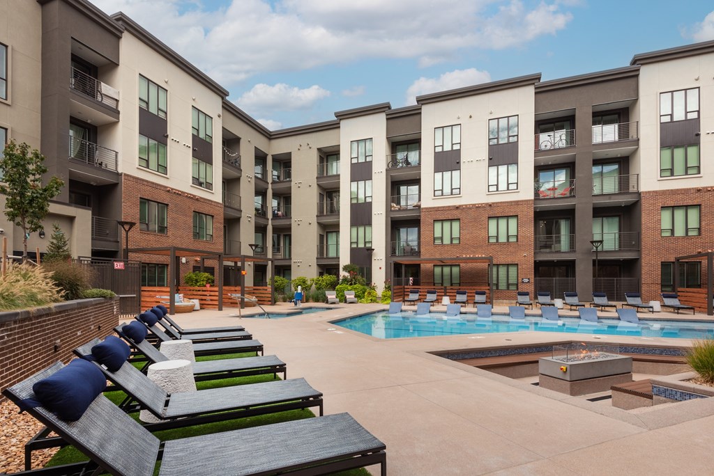 Poolside Lounge and Firepit