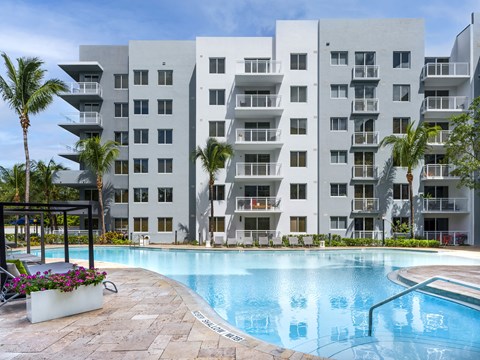 The Manor at CityPlace Pool Exterior Photo