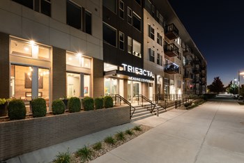 7110 W Virginia Avenue Studio-2 Beds Apartment for Rent - Photo Gallery 2