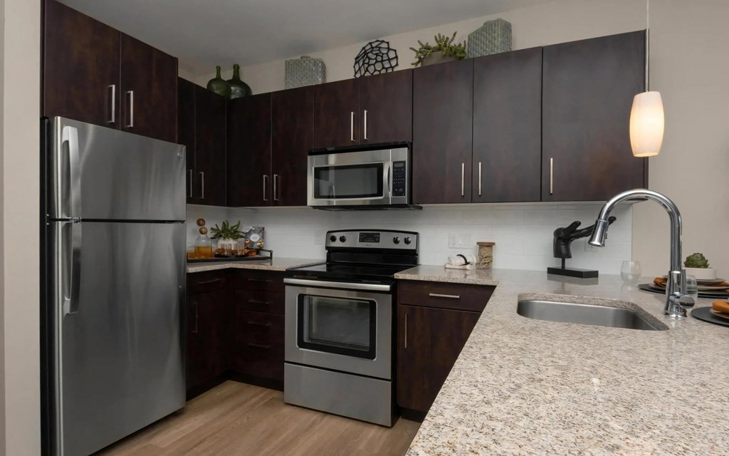 Spacious U-Shaped Kitchen