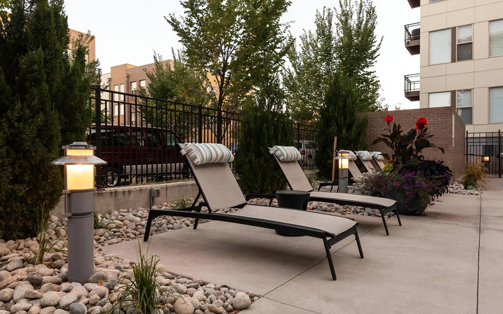 Outdoor Chaise Lounges