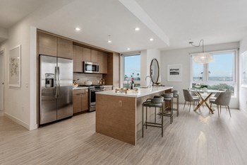 1919 Pacific Highway Studio-2 Beds Apartment for Rent - Photo Gallery 2