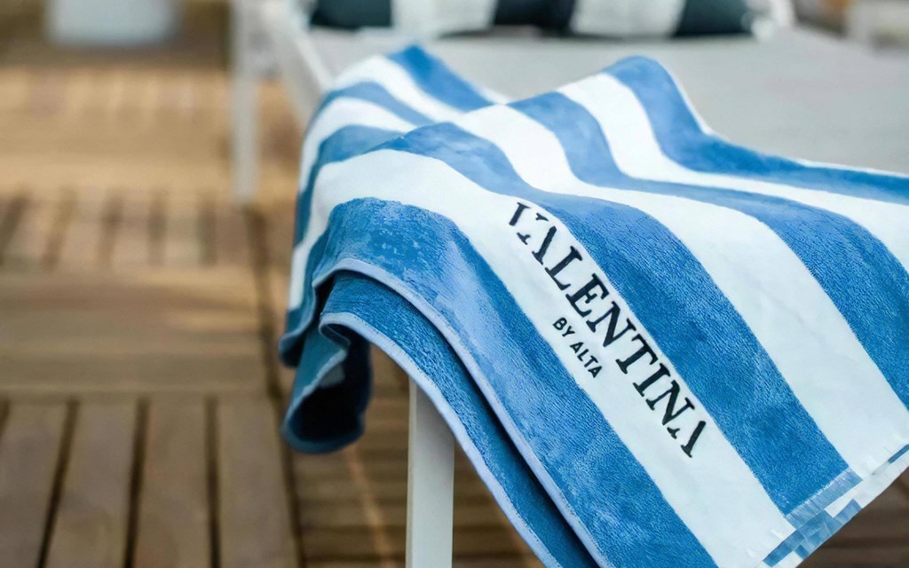 Valentina By Alta Pool Towels