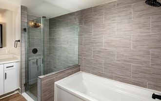 Venice on Rose Apartments Bathroom Upgraded Bathrooms with Walk in Showers & Designer Finishes Venice on Rose Apartments Bathroom Upgraded Bathrooms with Walk in Showers & Designer Finishes
