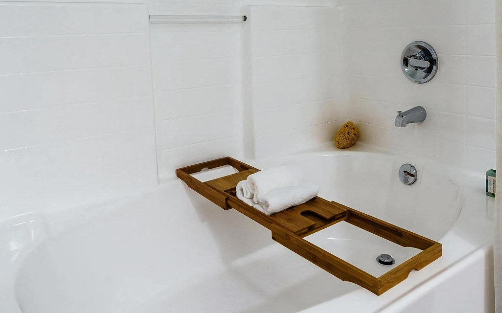 Spa Inspired Soaking Tub