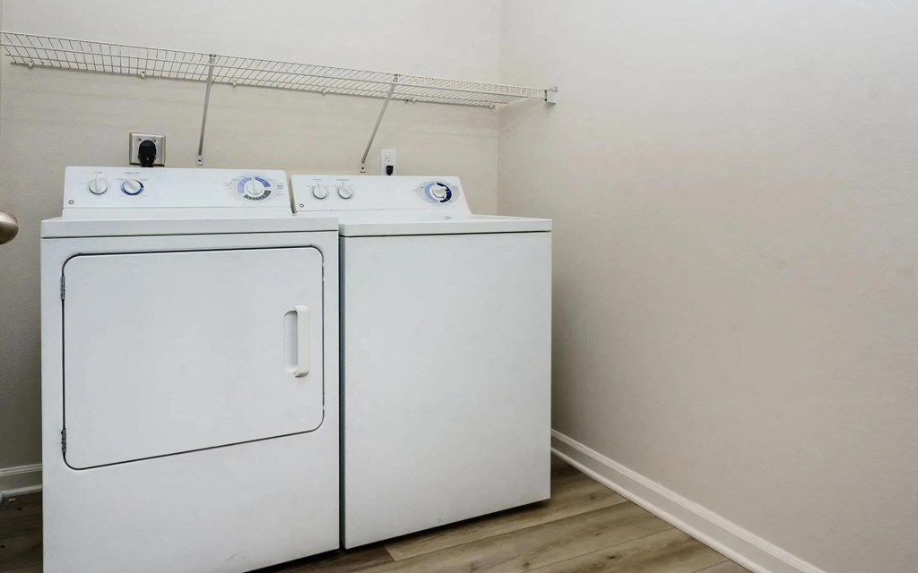 Full Size Washer and Dryer