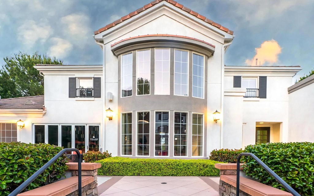 Large Clubhouse Windows