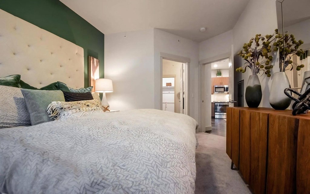 Large Bedroom with Attached Bathroom