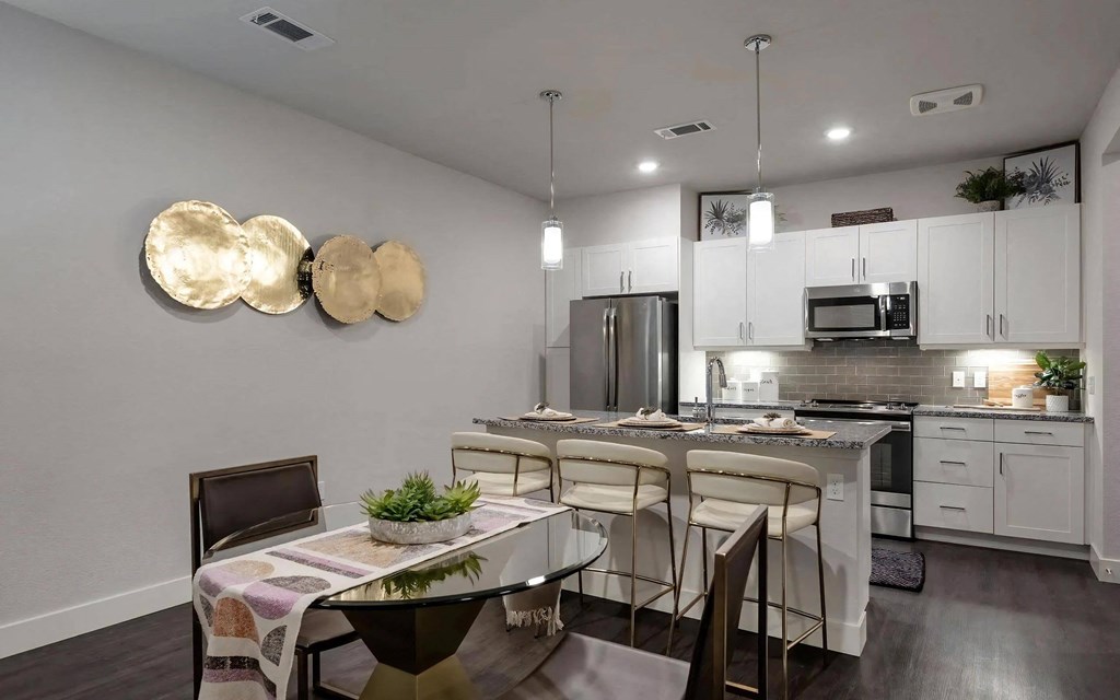 Granite Counter Island with Breakfast Bar Granite Counter Island with Breakfast Bar