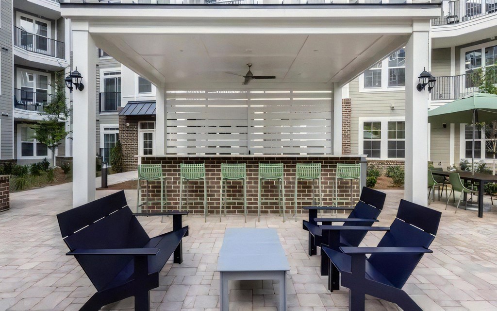 Broadstone Upper Westside Community Lounge Resident Lounge with WiFi TV Fireplace & Seating