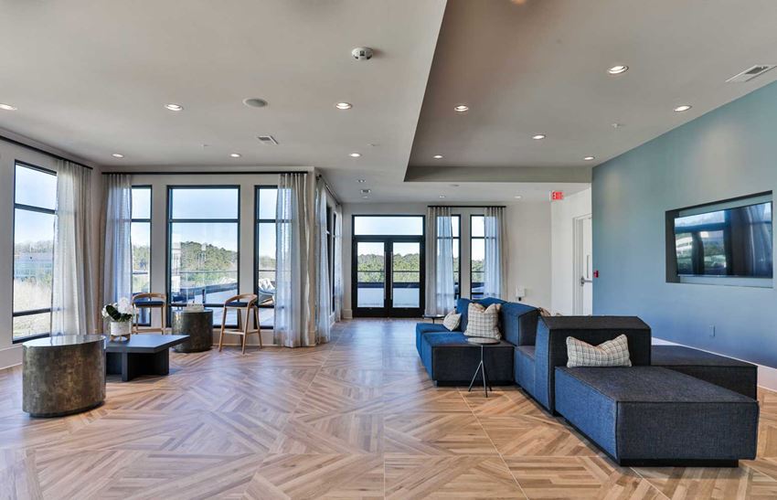 The Lights At Northwinds Apartments, 6000 Summitt Place, Alpharetta, GA