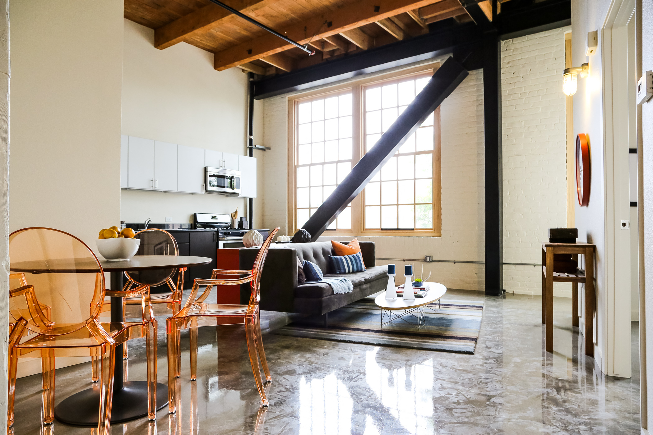 Lampwork Lofts is a similar property to The Edge Apartments located in Oakland