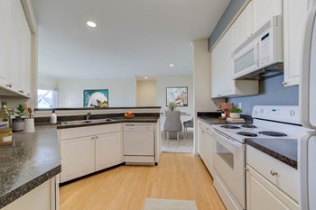 1895 Boulder Springs Dr. 1-3 Beds Apartment for Rent - Photo Gallery 6