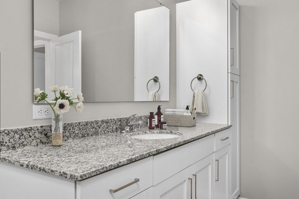 Citrine 1 bedroom bathroom