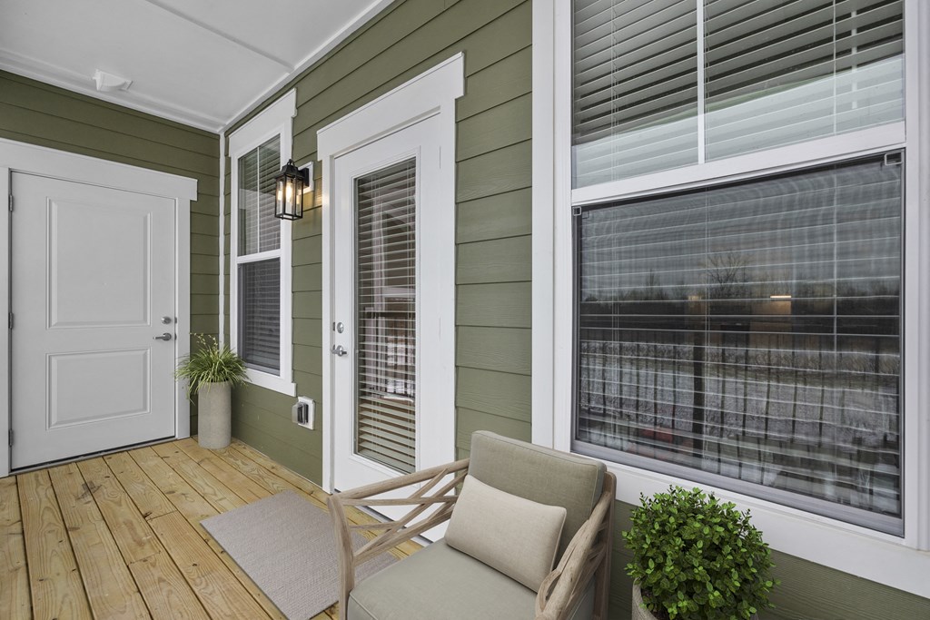 Citrine 2 bedroom balcony with storage