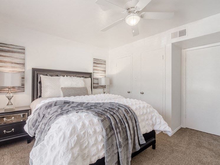 Large Rooms Bedroom