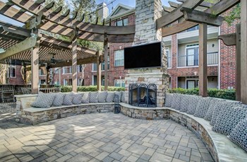 outdoor fireplace - Photo Gallery 3
