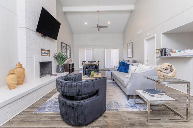 1-bedroom apartment at Bel Air Creekside Apartments in Abilene, TX