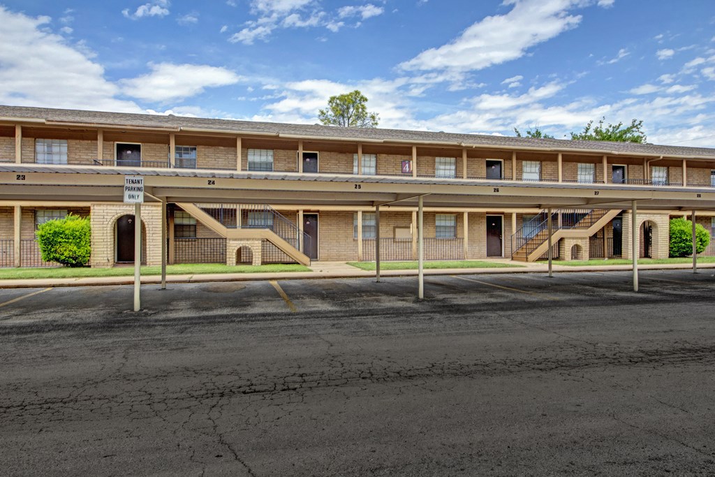 the building where the motel is located is empty