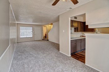 2800 S. 25th Street 1-3 Beds Apartment for Rent - Photo Gallery 9