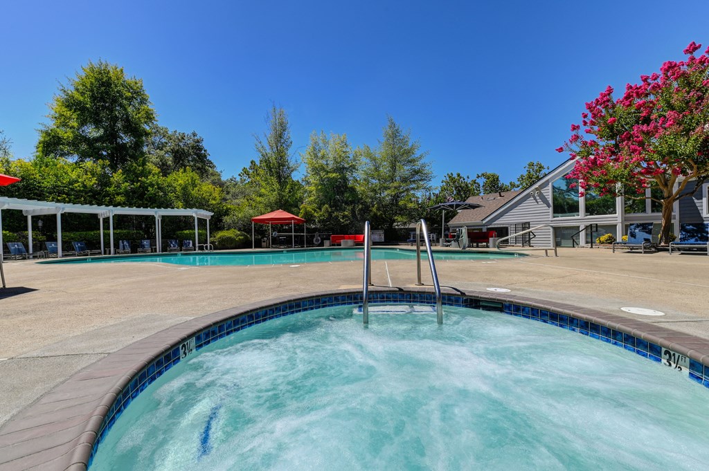 Lake Pointe Spa Deck