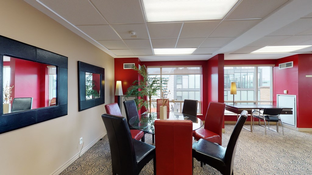 Social Room with table, chairs