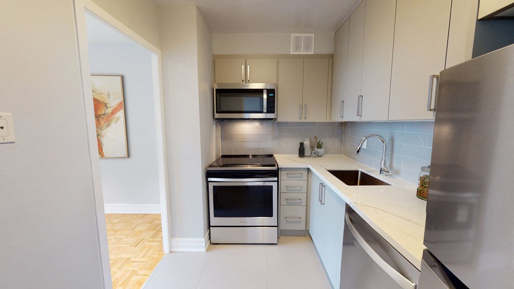 GWL-High-Park-Village-1-Bed-1-Bath